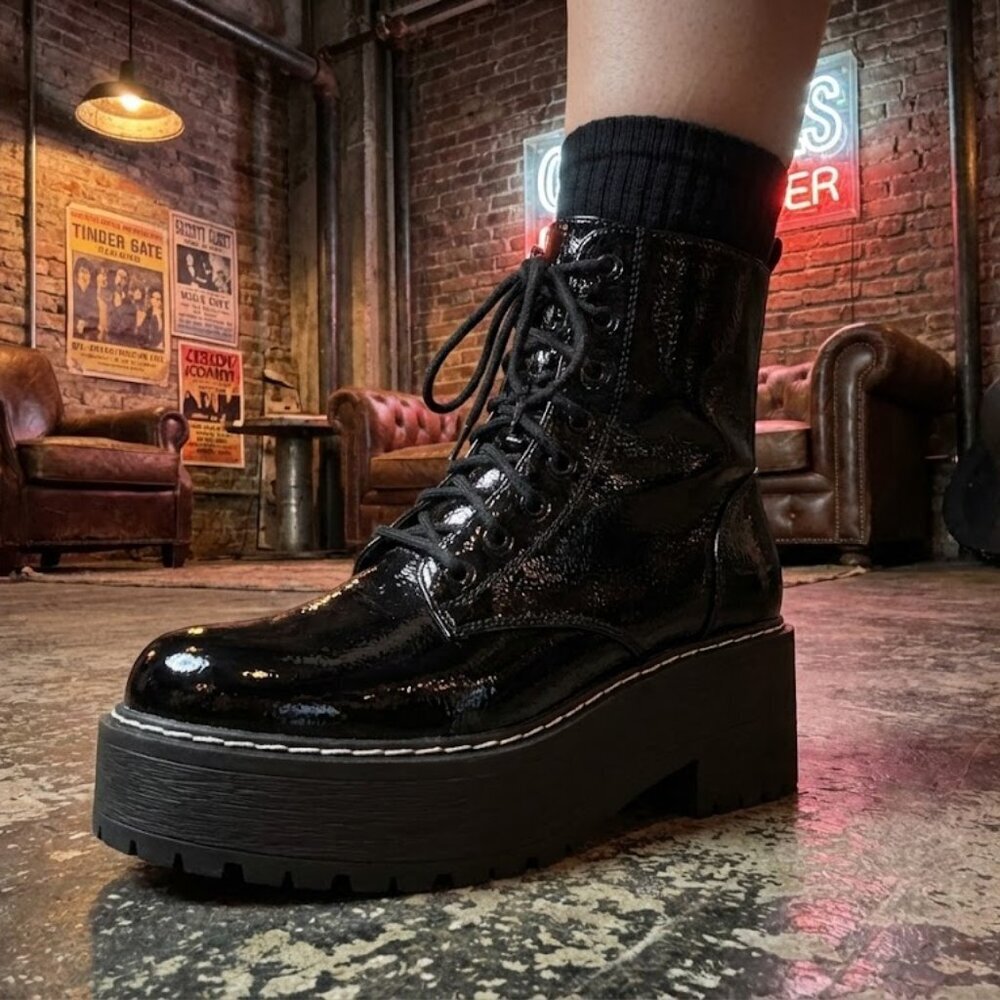 SODA Milano Shoes NWT Black Patent Platform Combat Boots 3" Heel